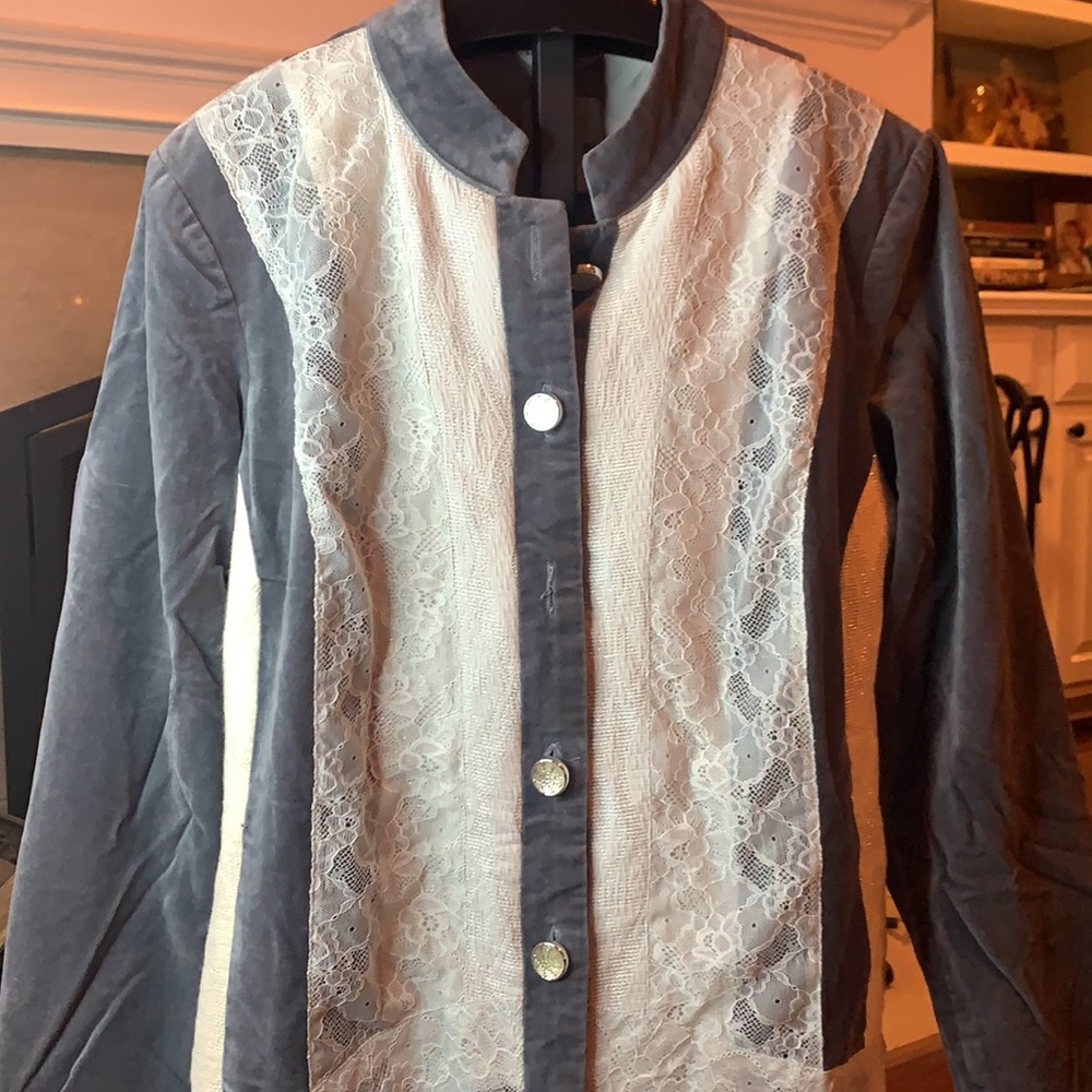 Chico’s Gray Patchwork Quilted Long Jacket L 2 - image 2